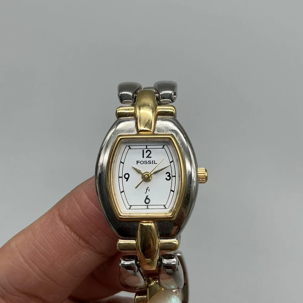 Fossil F2 ES-8680 Womens Watch 20mm Two Tone Silver Gold New Battery 6.5